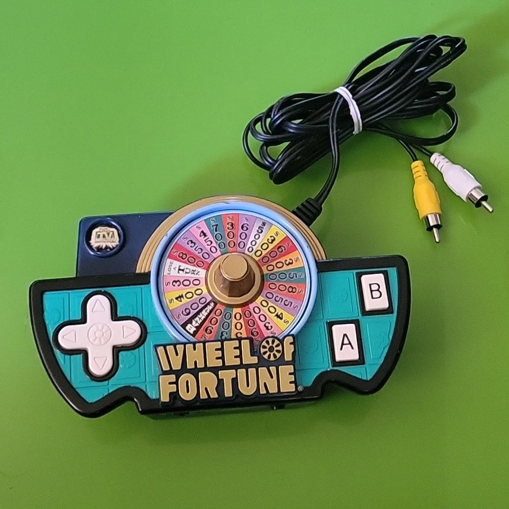Wheel of Fortune Plug and Play TV game Jakks Pacific 2005